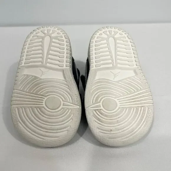 Jordan 1 Low ALT SE (TD) Black, Metallic Silver-Sail/Size-4 C / FZ3922 001 - Picture 7 of 13